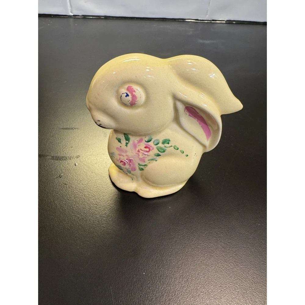 Bunny Rabbit Cotton Ball Dispenser‎ Yellow Glazed Ceramic Vintage 1940s Kitschy